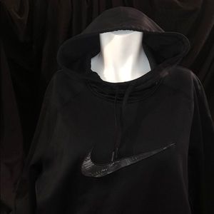 Women’s Nike Therma Hoodie